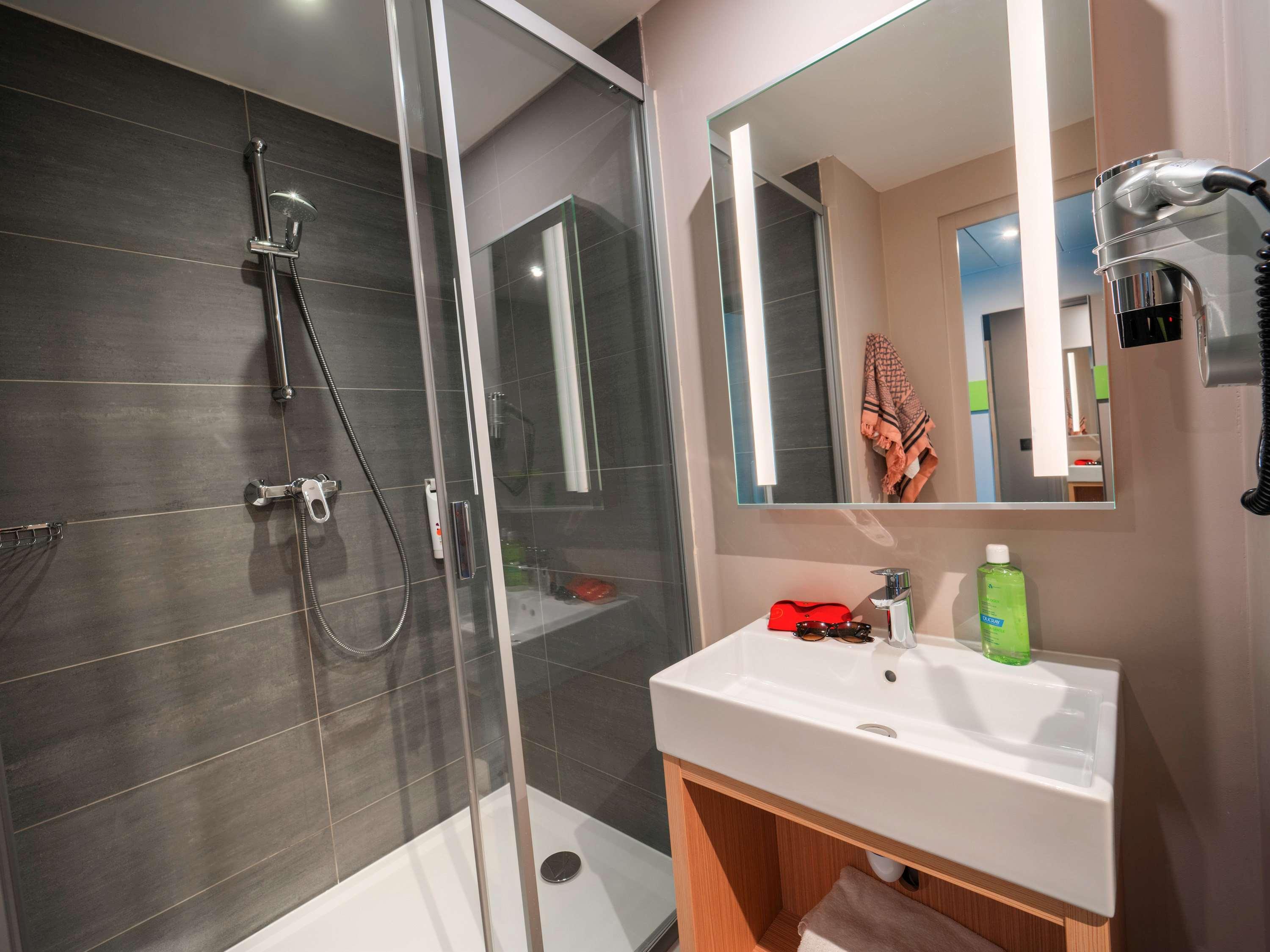 Ibis Styles Gare Grand Paris Hotel